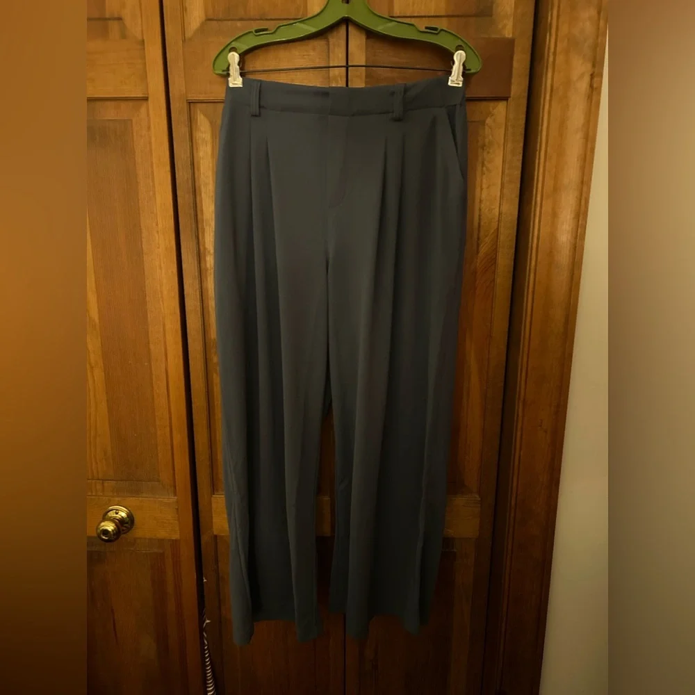 Halara Flex™ Women’s Sz LP High Waisted Pocket Wide Leg Waffle Work Pants - NWT